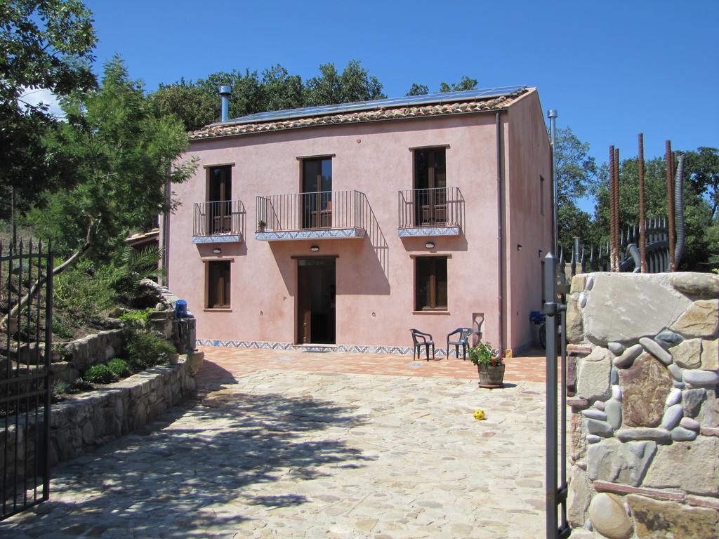 Agriturismo San Pietro ガンジ エクステリア 写真